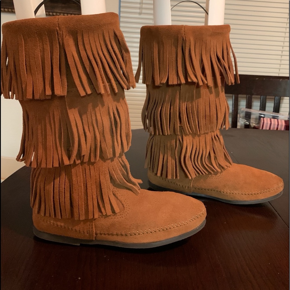 Minnetonka Moccasin Knee High Fringed Boots Sz 9